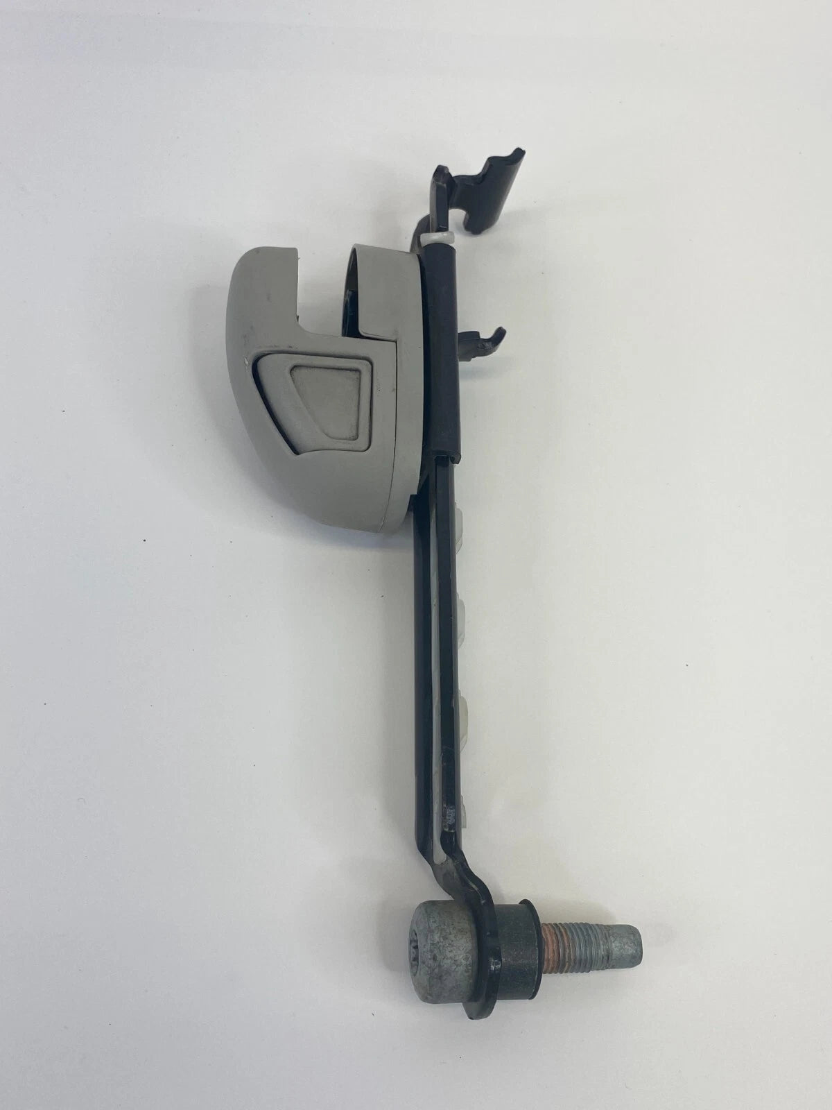 2009 2010 VOLKSWAGEN ROUTAN REAR RIGHT SEAT BELT HEIGHT ADJUSTER 1DW77ES3AA