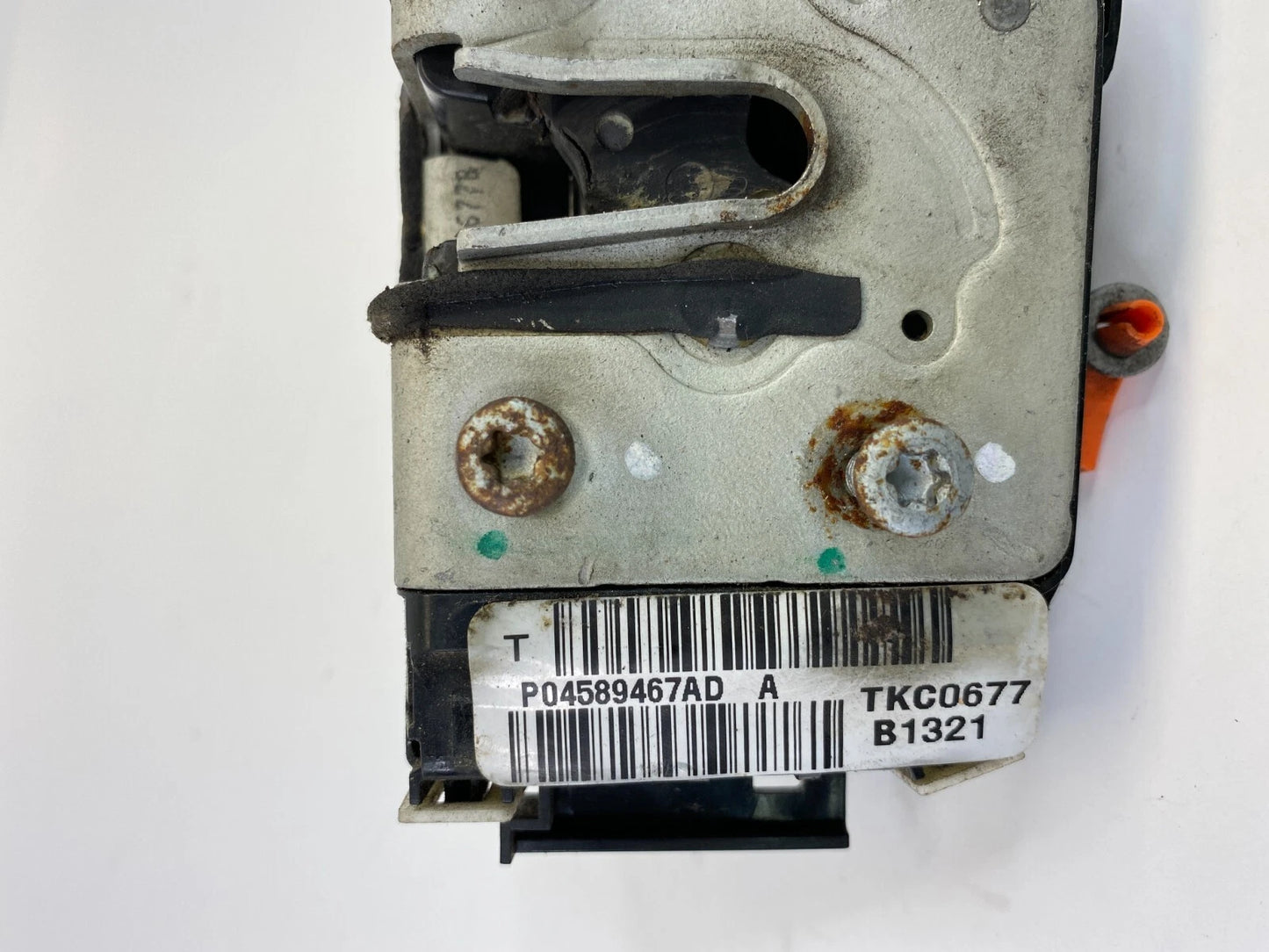 2007-2011 DODGE NITRO FRONT LEFT DOOR LOCK LATCH RELEASE ACTUATOR 04589467AD OEM