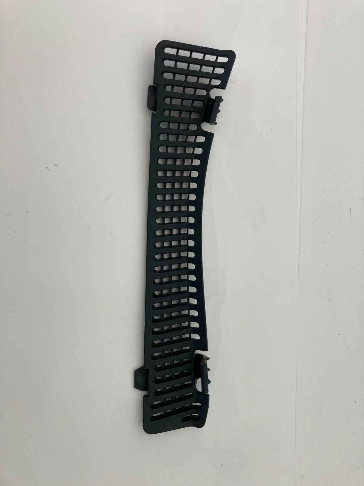 2006 DODGE CHARGER RH PASSENGER WINDSHIELD COWL TOP PANEL VENT GRILLE OEM