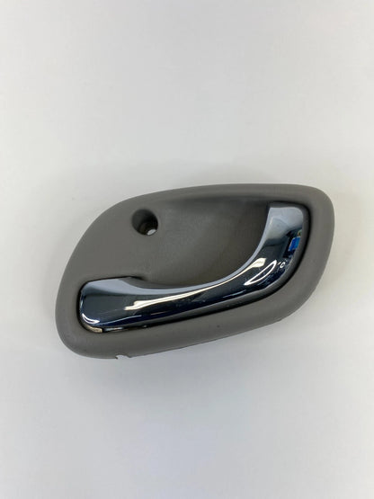 2003-2006 SUZUKI XL-7 REAR LEFT SIDE BACK DOOR INTERIOR INSIDE DOOR HANDLE OEM
