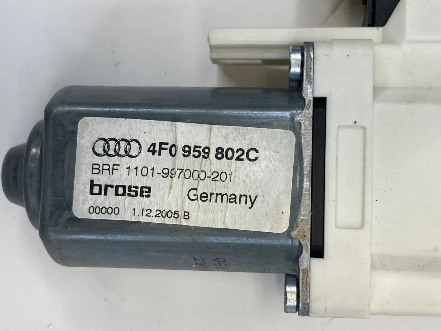 2006-2009 AUDI A6 QUATTRO REAR RIGHT SIDE DOOR POWER WINDOW MOTOR 4F0-959-802C
