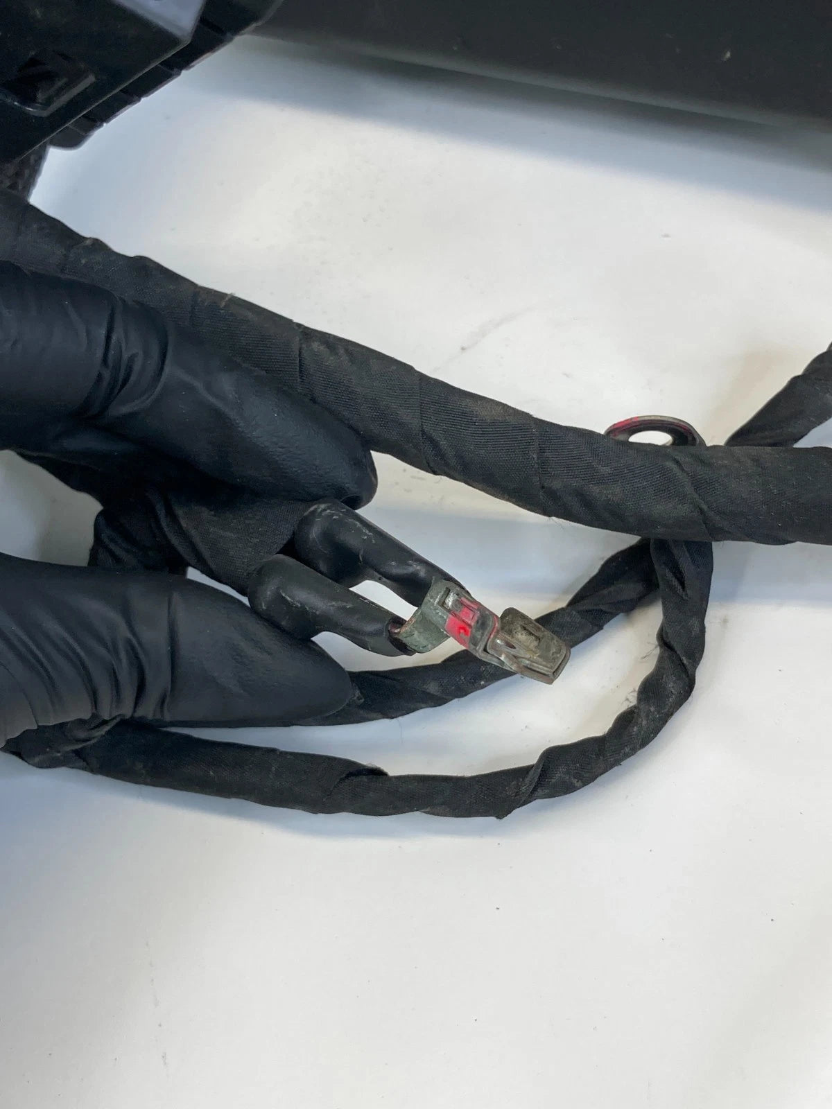 2012-2017 Fiat 500 A/T Engine Fuse Relay Box Fusebox Compartment w/ Terminal OEM