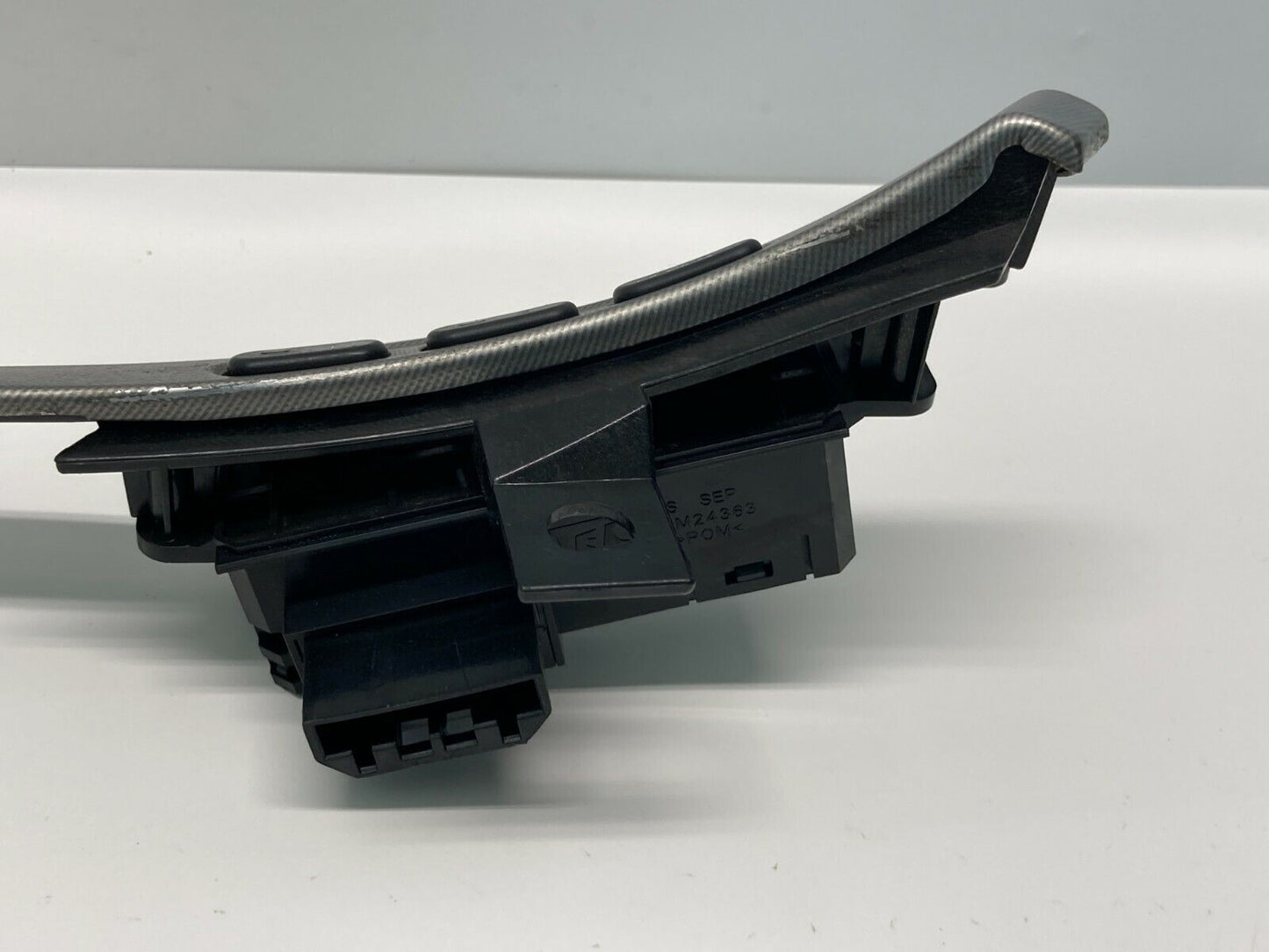 04-06 Acura TL Front Left Door Inner Panel Trim Molding w Switch 83550SEPAA01026