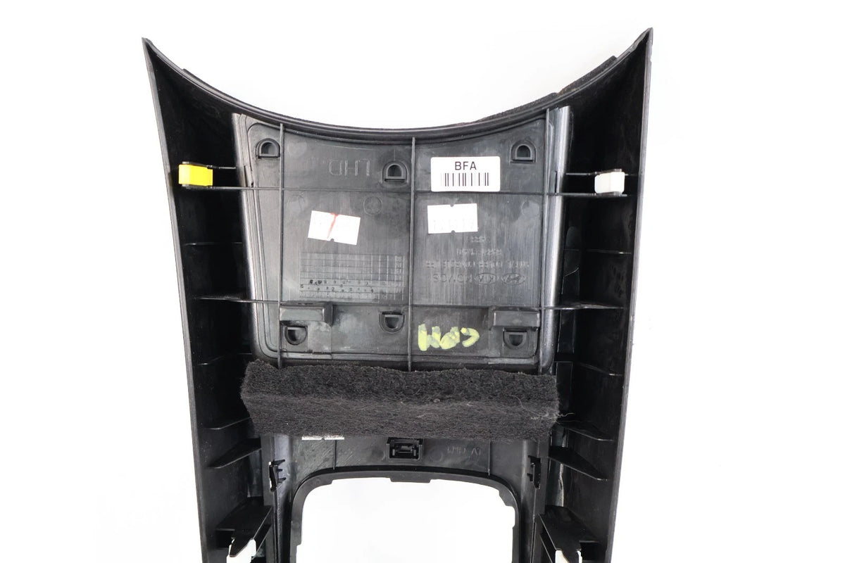 2012 2013 KIA SOUL CENTER CONSOLE SHIFT SHIFTER SURROUND BEZEL 84651-2KA01 OEM