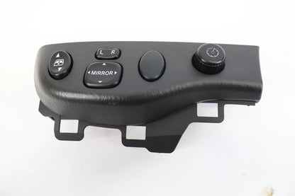 2004-2006 TOYOTA TUNDRA MIRROR DIMMER REAR WINDOW SWITCH PANEL BEZEL OEM