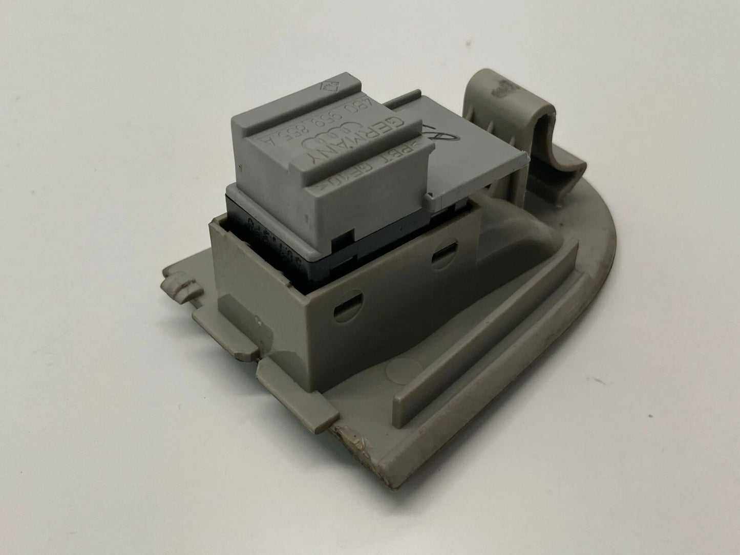 1998-2004 AUDI A6 FRONT RIGHT SIDE DOOR POWER WINDOW CONTROL SWITCH 4B0959855A