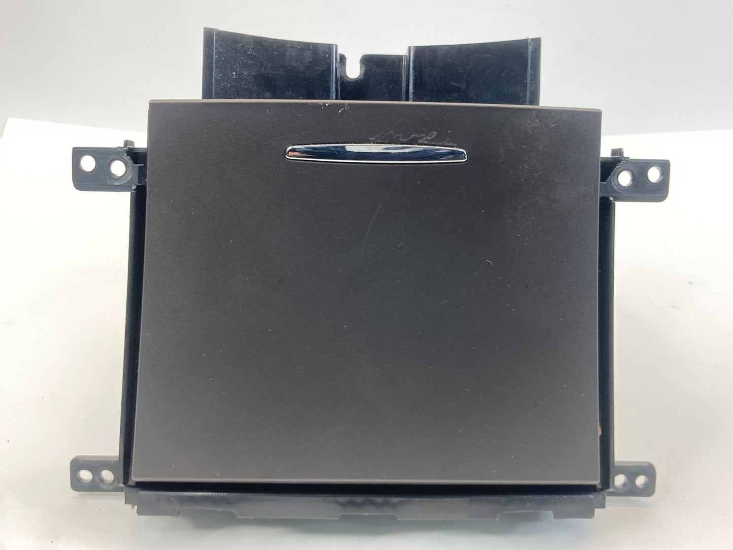 09 10 Hyundai Sonata Front Center Console Storage Compartment Tray 84742-0A000