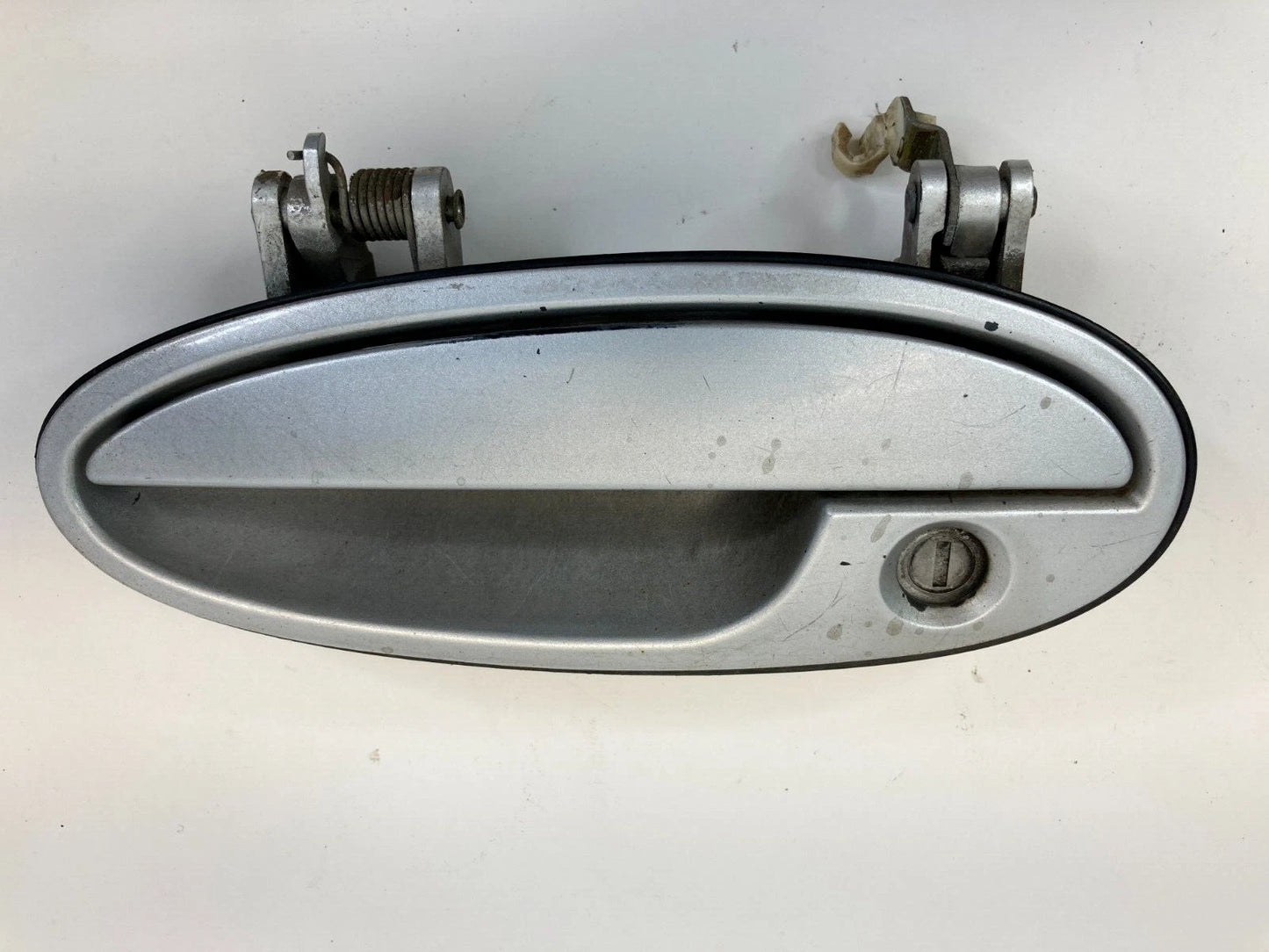00-07 CHEVY MONTE CARLO 00-05 IMPALA FRONT LEFT EXTERIOR DOOR HANDLE 10435891