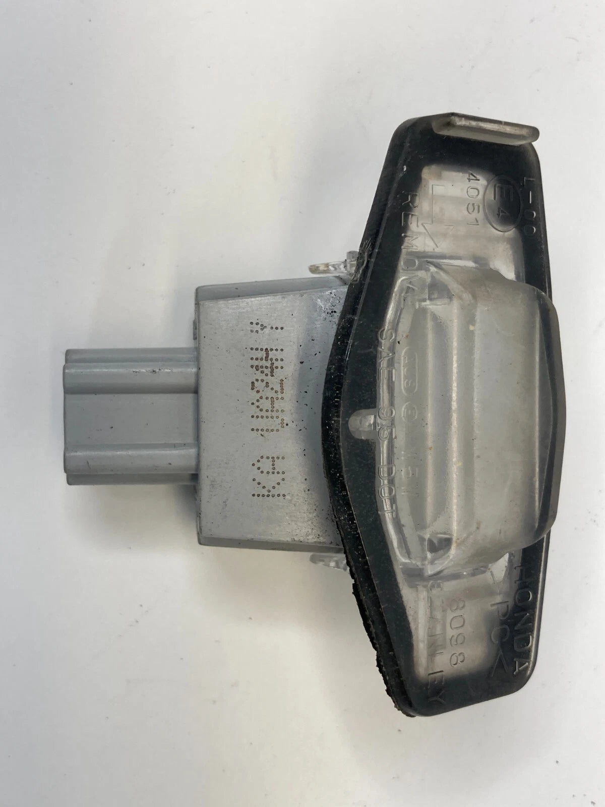 2004 05 06 07 2008 ACURA TL REAR LICENSE PLATE LIGHT LAMP ASSEMBLY