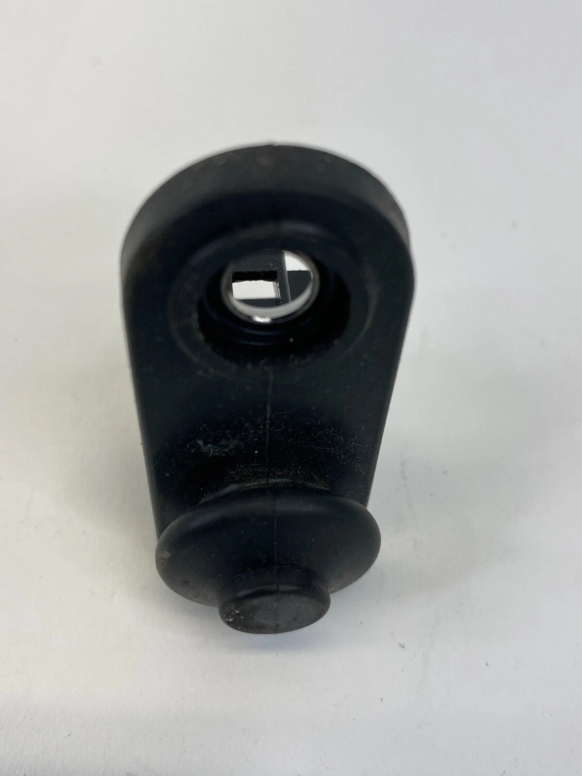 2010-2013 KIA FORTE FRONT LEFT DOOR AJAR LIGHT JAMB COURTESY CONTROL SWITCH OEM
