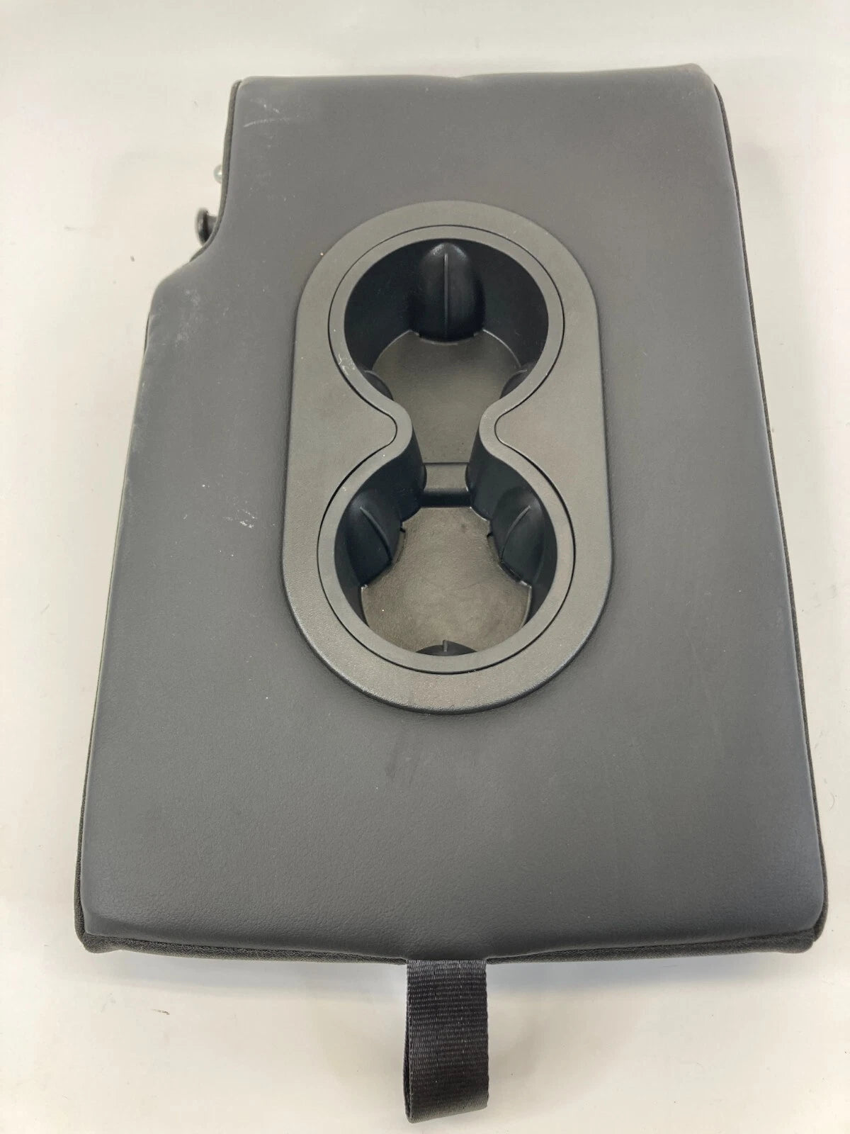 2010-2017 CHEVROLET CHEVY EQUINOX REAR 2ND ROW SEAT CUP HOLDER ARMREST OEM