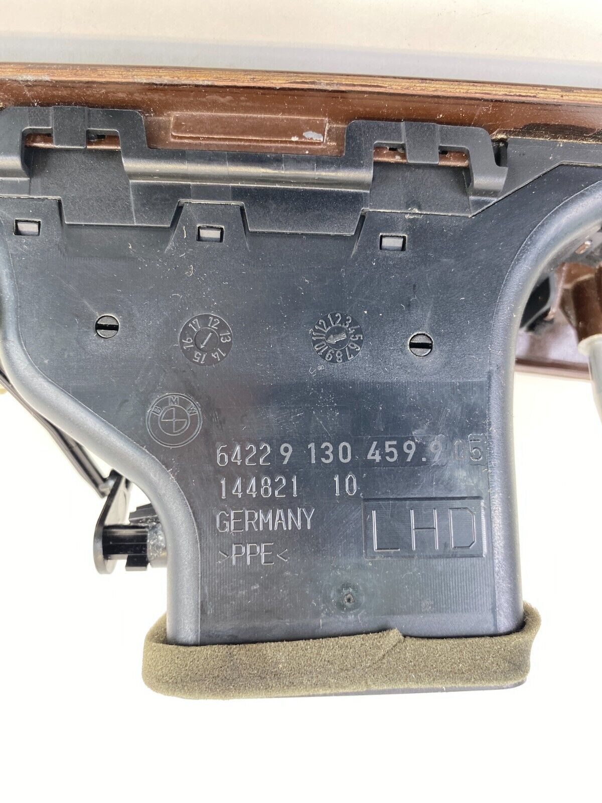 2006 BMW 330xi 330i Dash Left Driver Side AC Air Vent Duct Grill 64226910731 OEM