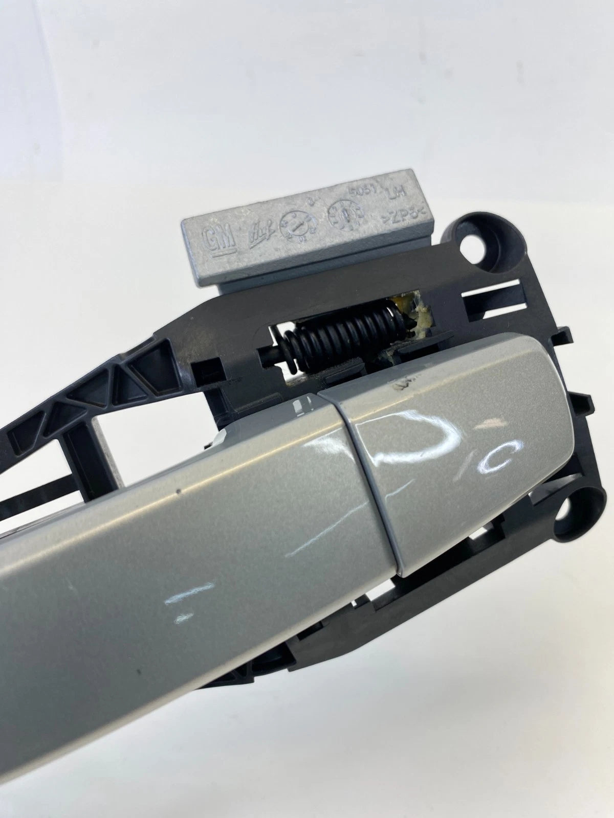 2011 BUICK REGAL SEDAN REAR LEFT SIDE EXTERIOR OUTER DOOR HANDLE ASSEMBLY OEM