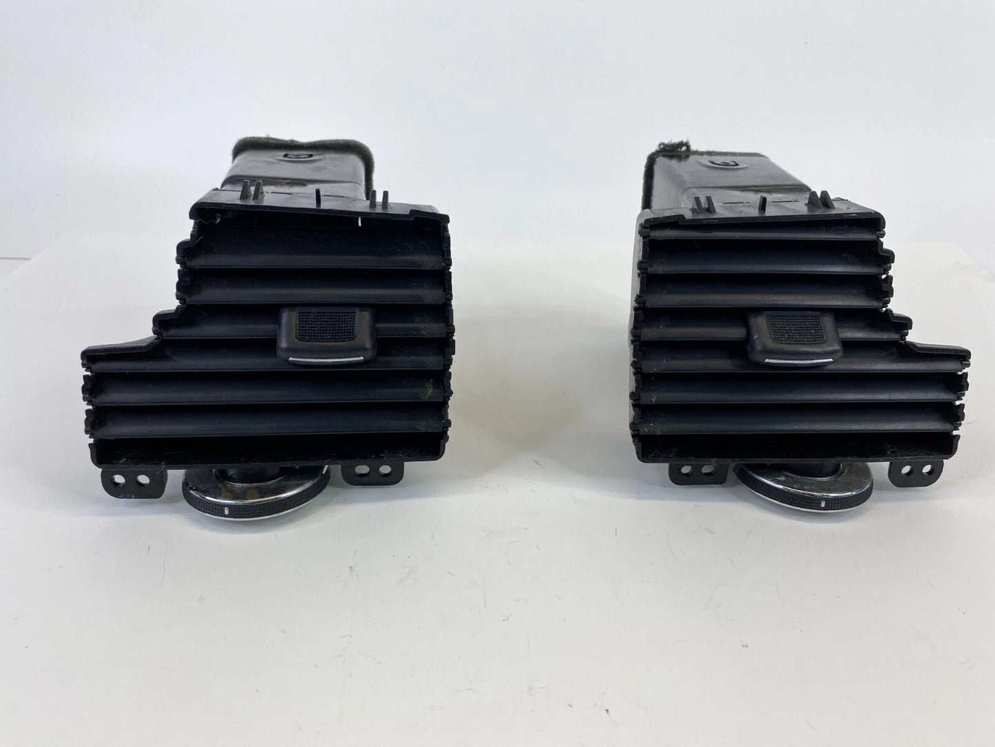 11-16 CHRYSLER TOWN & COUNTRY CENTER DASH A/C AIR VENT GRILL GRILLE SET PAIR OEM