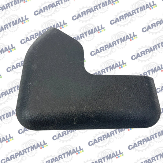 2005-2010 Kia Sportage Front Right Center Lower Pillar Outer Seat Belt Trim OEM