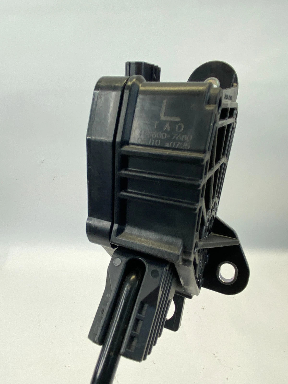 2008-2012 HONDA ACCORD ACCELERATOR GAS PEDAL ASSEMBLY OEM 198800-7680