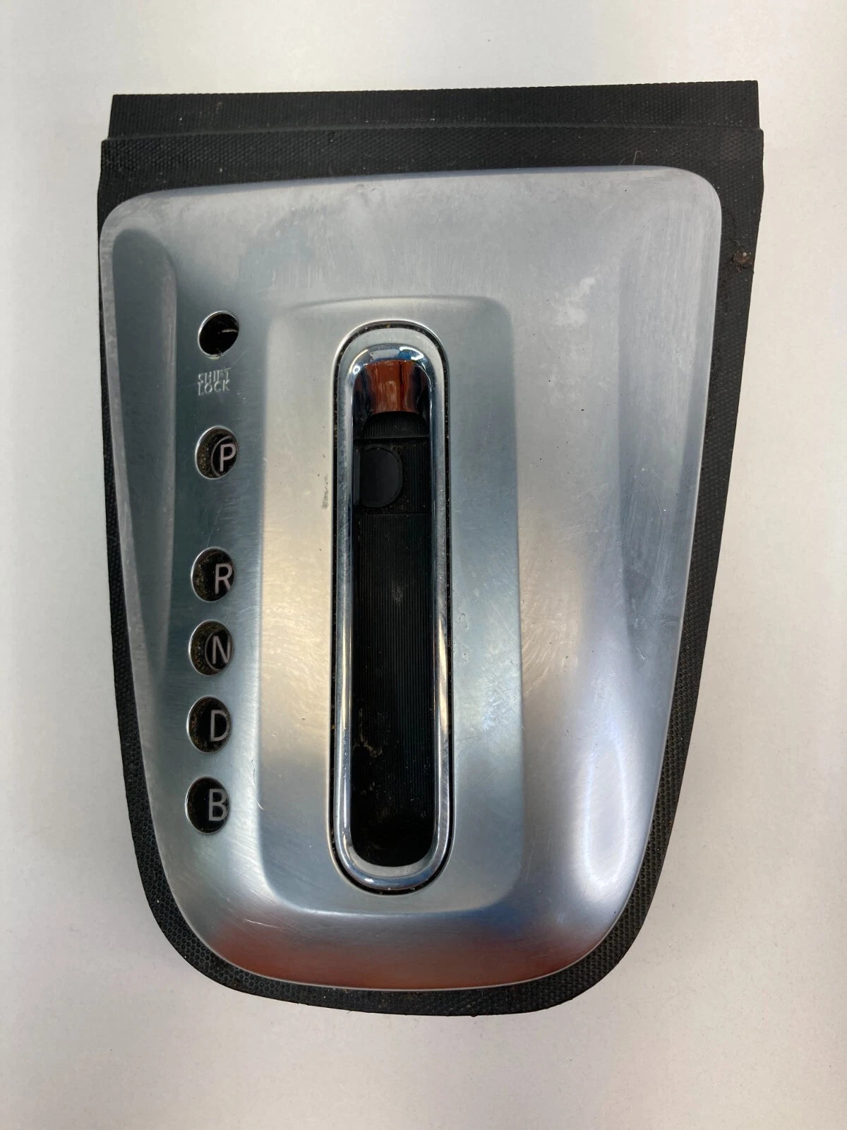 2007-2011 NISSAN ALTIMA HYBRID AT TRANSMISSION GEAR SHIFTER SELECTOR BEZEL TRIM
