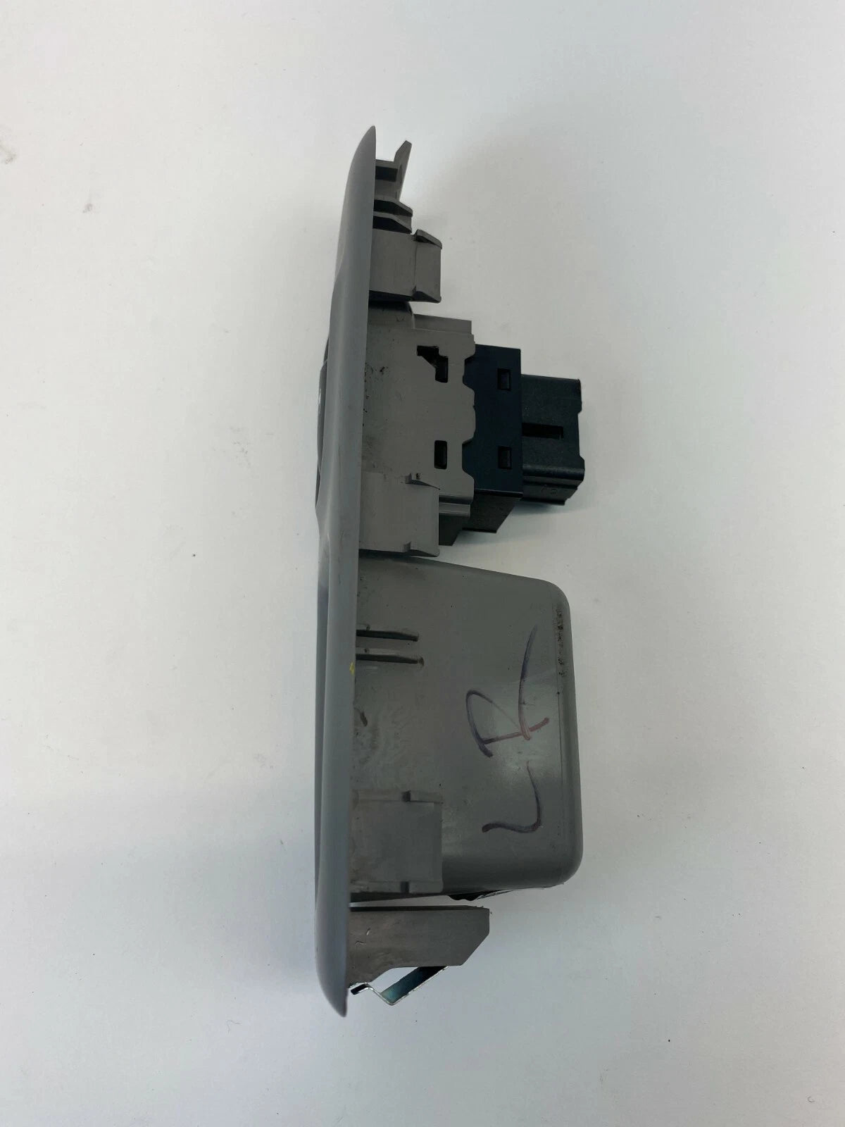 06-08 KIA OPTIMA REAR LEFT SIDE DOOR POWER WINDOW CONTROL SWITCH 93580-2G000 OEM