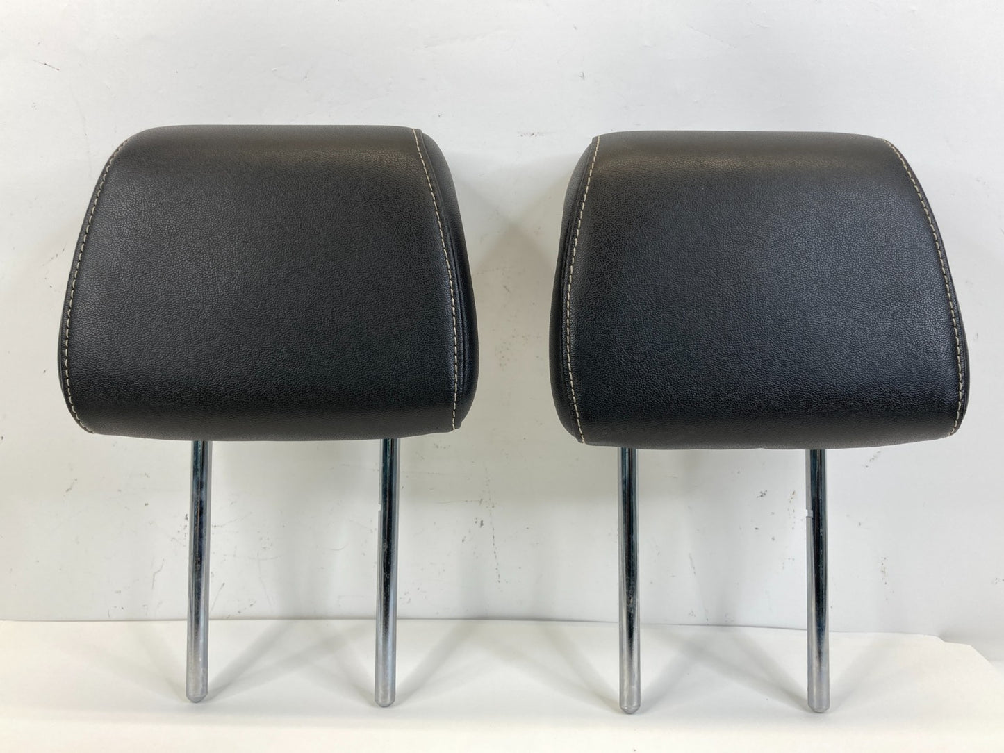 2009-2012 Ford Flex Rear Left & Right Seat Headrest Head Rest OEM