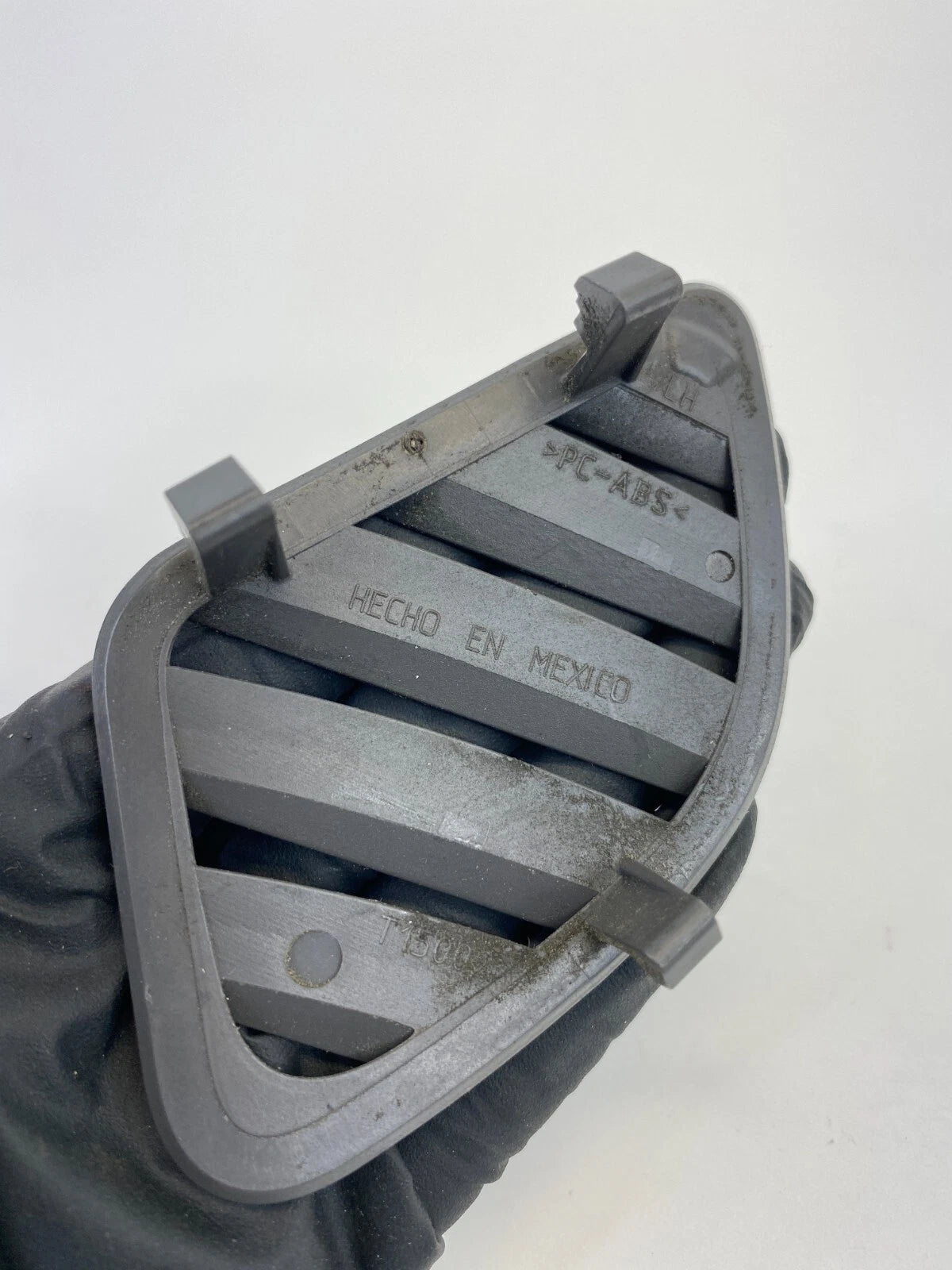 2009 2010 DODGE JOURNEY DASH LEFT DRIVER SIDE A/C AIR VENT DEFROSTER GRILLE OEM