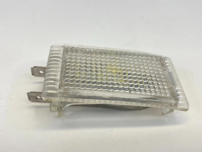 2003-2011 SAAB 9-3 93 SEDAN FRONT RIGHT DOOR COURTESY LIGHT LAMP ASSEMBLY OEM