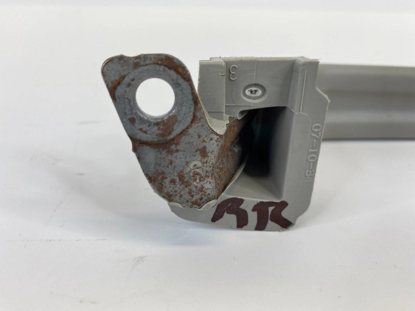 2007-2016 GMC ACADIA RIGHT B PILLAR GRIP GRAB ASSIST HANDLE BAR 10393818 OEM