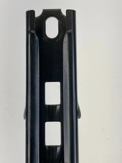 06 07 MERCEDES-BENZ ML500 FRONT LEFT SIDE SEAT BELT HEIGHT ADJUSTER A2118600688