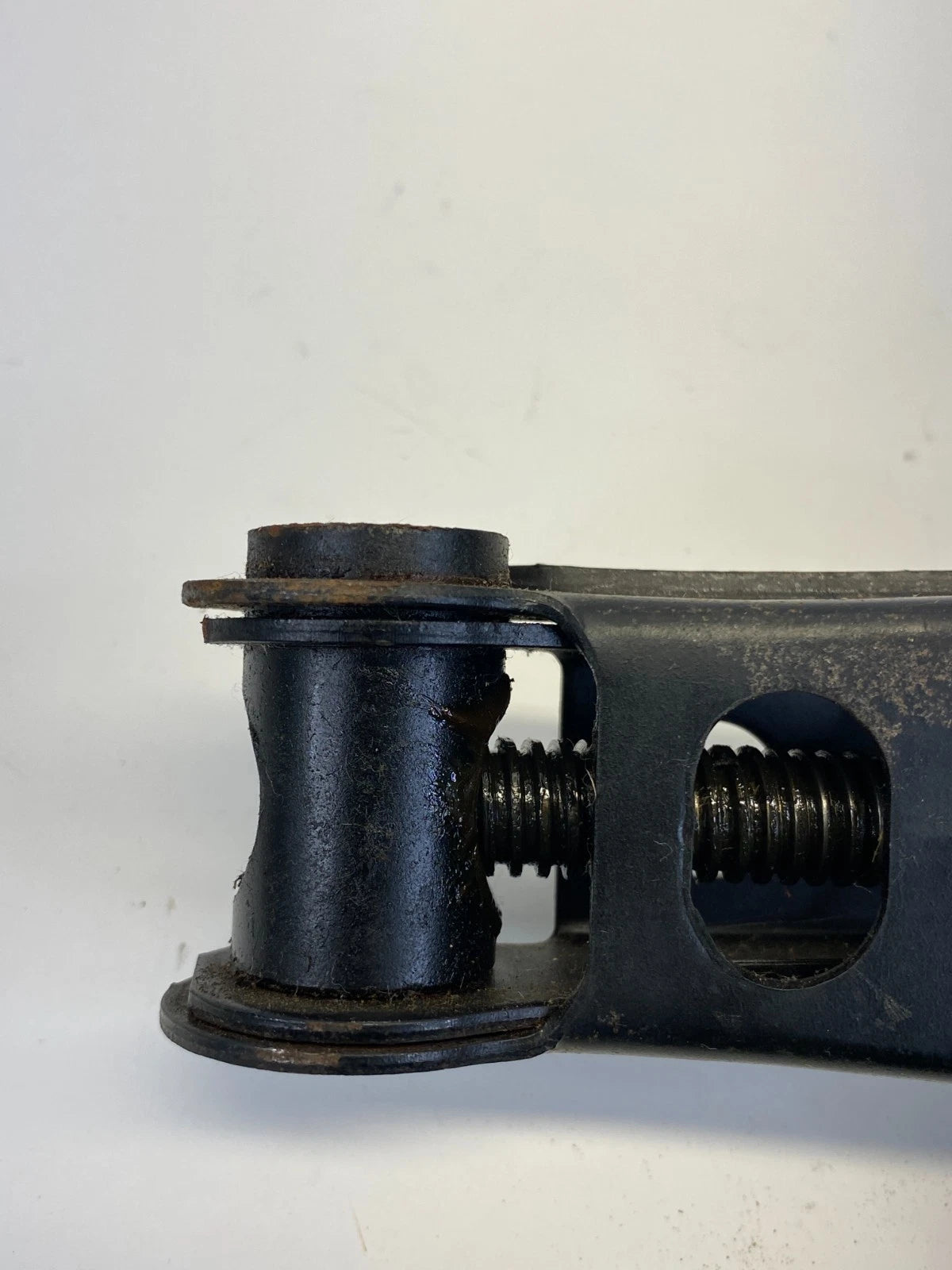 2005-2010 CHRYSLER 300 EMERGENCY SPARE TIRE JACK ASSY 04782999AC OEM