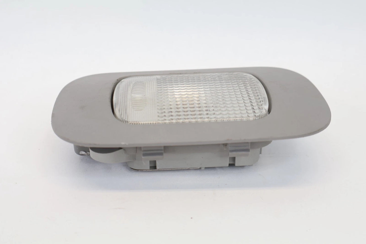 2016-2022 HONDA PILOT OVERHEAD THRID ROW READING LIGHT COURTESY LAMP W/ TRIM OEM