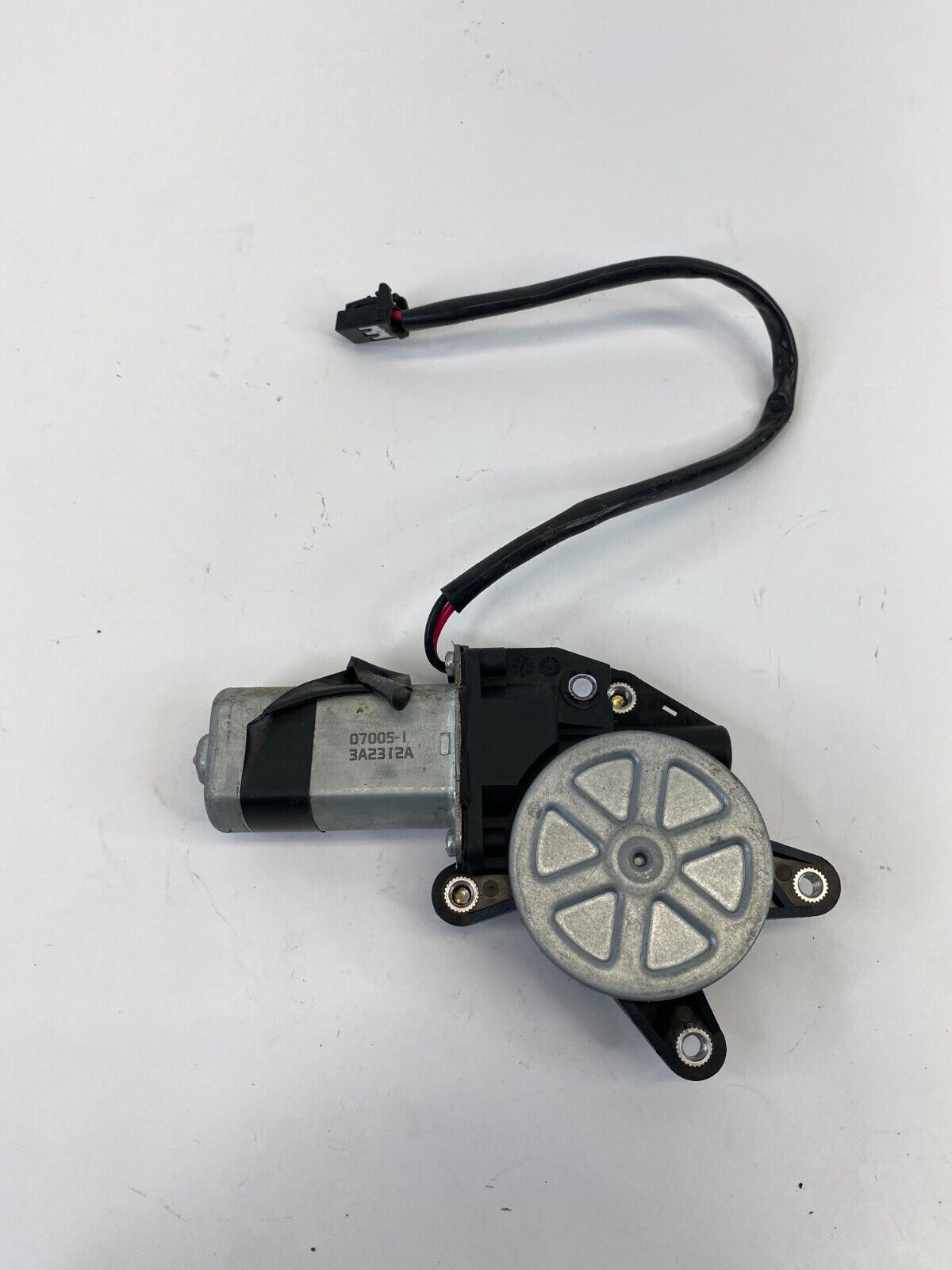 2000-2006 Mazda MPV Front Left Driver Side Door Power Window Motor OEM