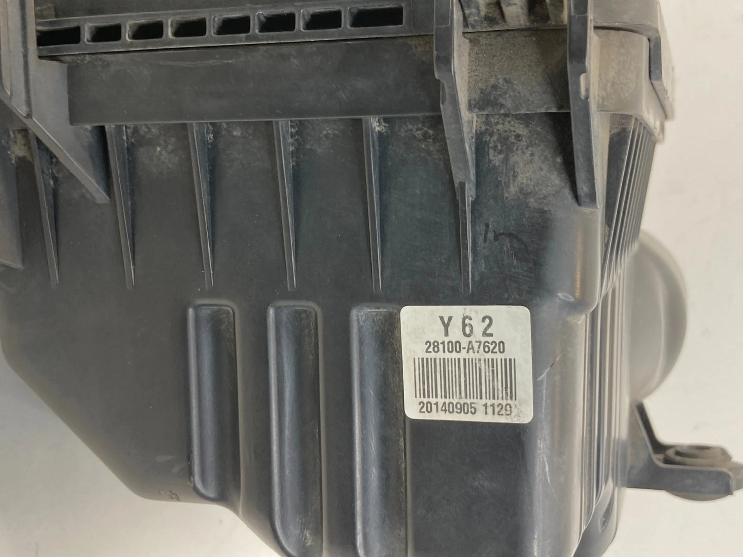 2014-2018 KIA FORTE 1.8L 2.0L AIR CLEANER FILTER BOX ASSEMBLY 28100-A7620 OEM