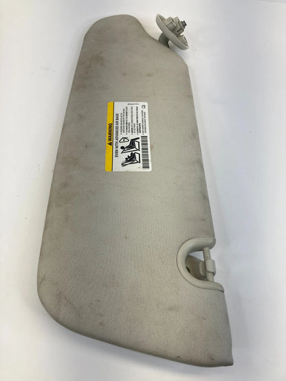 08-10 GRAND CARAVEN TOWN & COUNTRY RIGHT PASSENGER SUNVISOR SUN VISOR CLOTH OEM