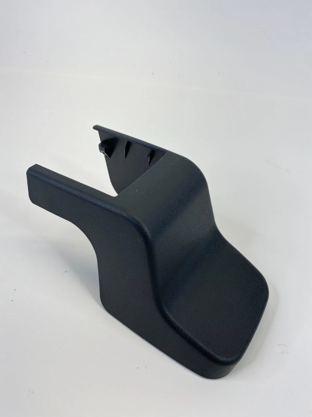 2007-2012 MAZDA CX-7 FRONT LEFT SEAT TRACK REAR SIDE COVER TRIM EG21-57-044 OEM