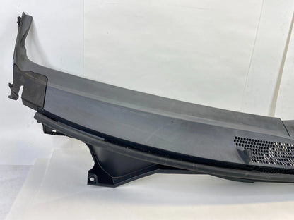 2007 HONDA FIT FRONT WINDSHIELD COWL TOP PANEL GRILLE 74220-SLN-A00 OEM