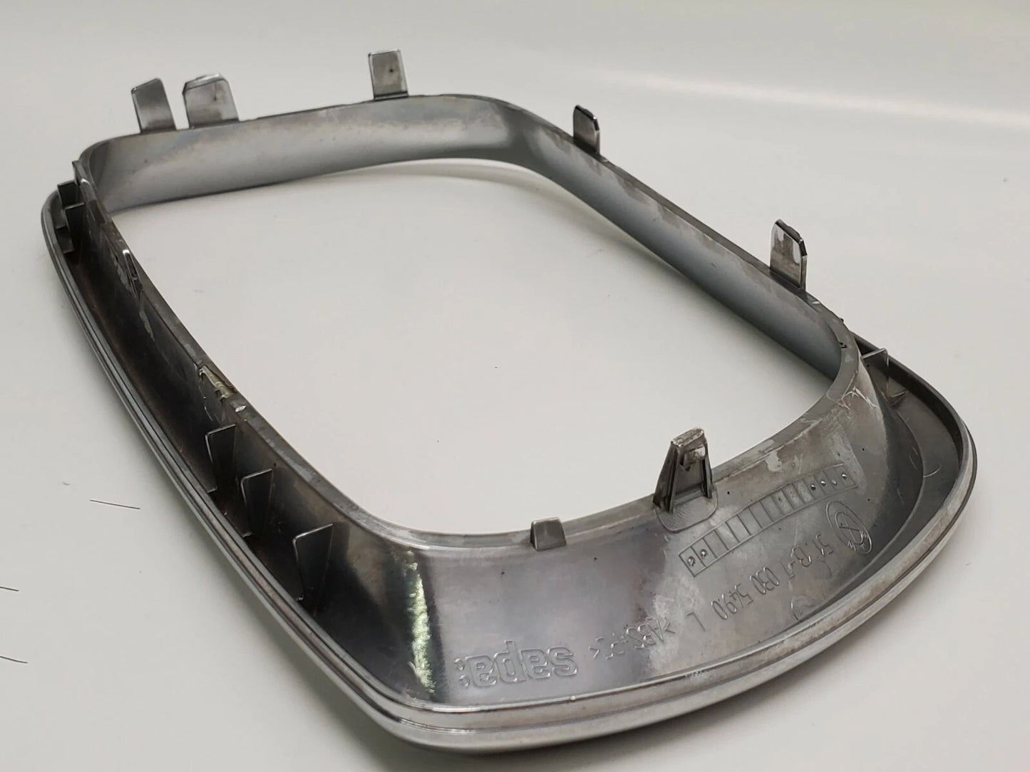 2002-2005 BMW 325I FRONT LEFT SIDE GRILL GRILLE BEZEL TRIM CHROME 51137030549
