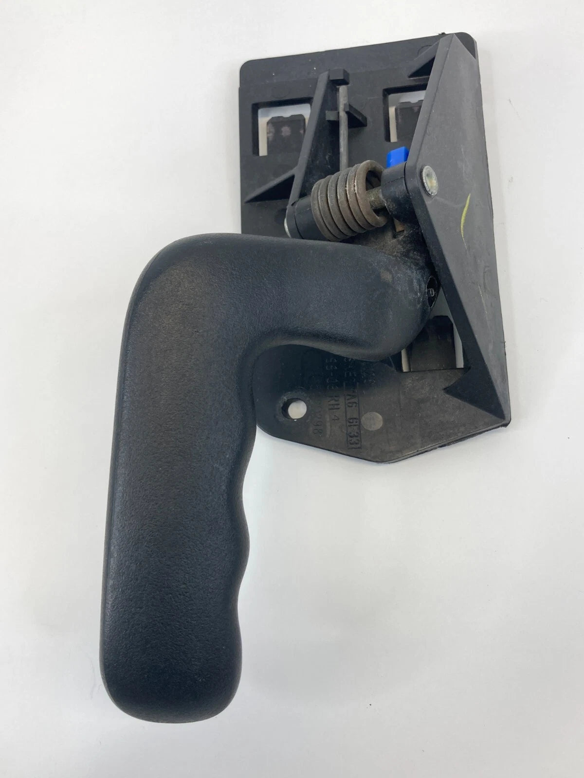 2000-2006 GMC YUKON REAR RIGHT PASSENGER SIDE INTERIOR DOOR HANDLE OEM 15780298