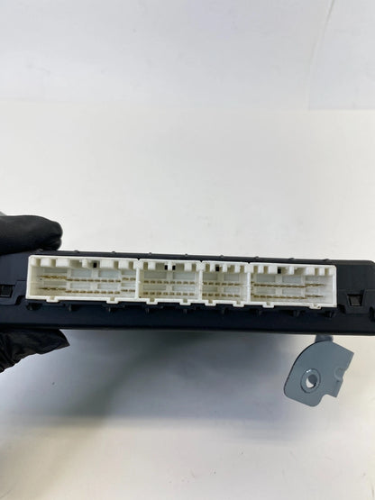 2015-2017 KIA RIO 1.6L L4 A/T BODY CONTROL MODULE UNIT BCM 95400-1WUZ0 OEM