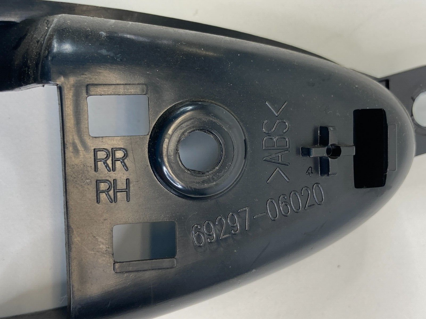 07-11 Toyota Camry Rear Right Side Inner Door Handle Cover Bezel 69297-06020 OEM