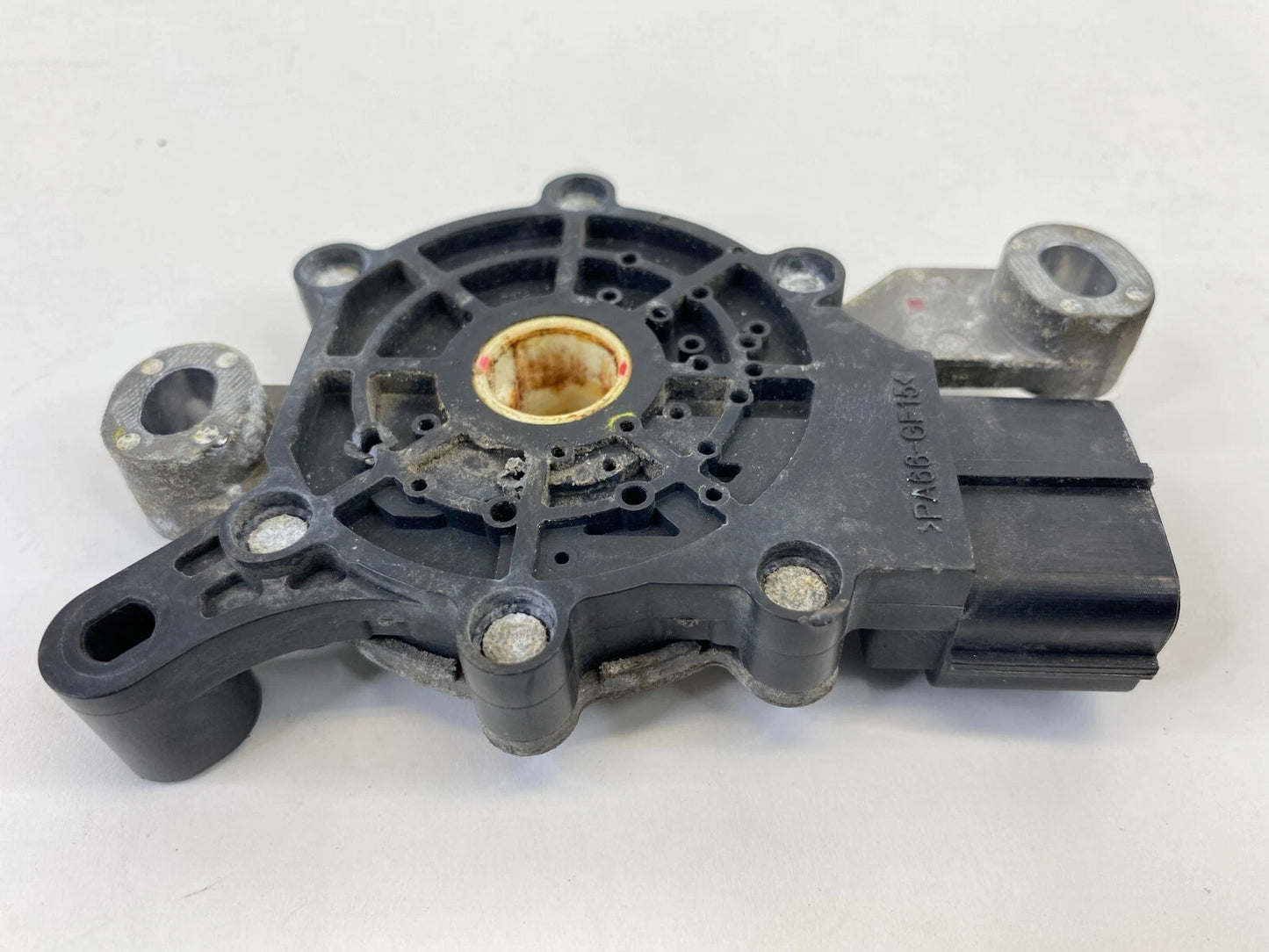 2011 11 HYUNDAI ACCENT AT GEAR POSITION SENSOR INHIBITOR NEUTRAL SAFETY SWITCH