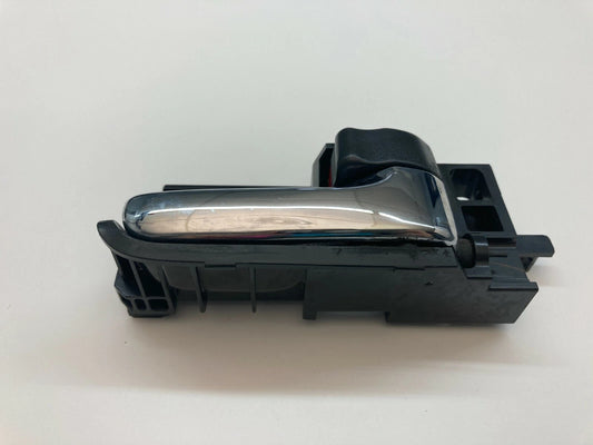 2005-2010 SCION TC FRONT RIGHT PASSENGER SIDE INTERIOR INNER DOOR HANDLE OEM