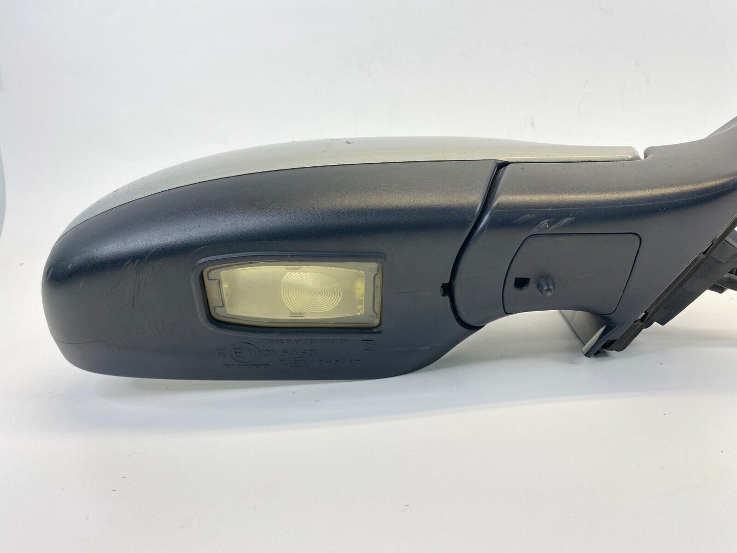 99-03 Volvo S80 Right Side View Power Door Mirror w/ Puddle Lamp E11015463 OEM