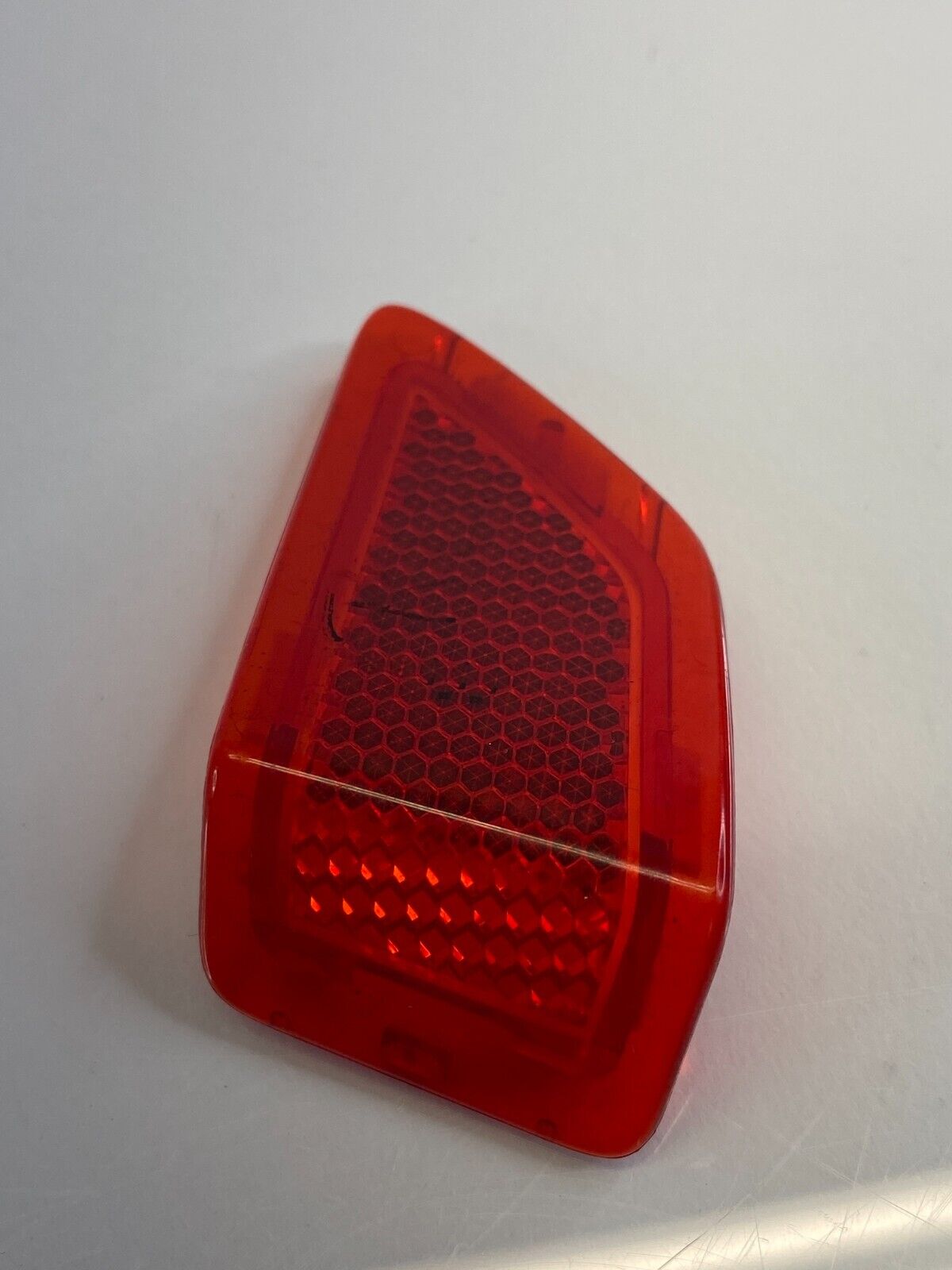 12-18 Ford Focus Front Right Door Light Lamp Reflector Bezel Trim BM51-A24018