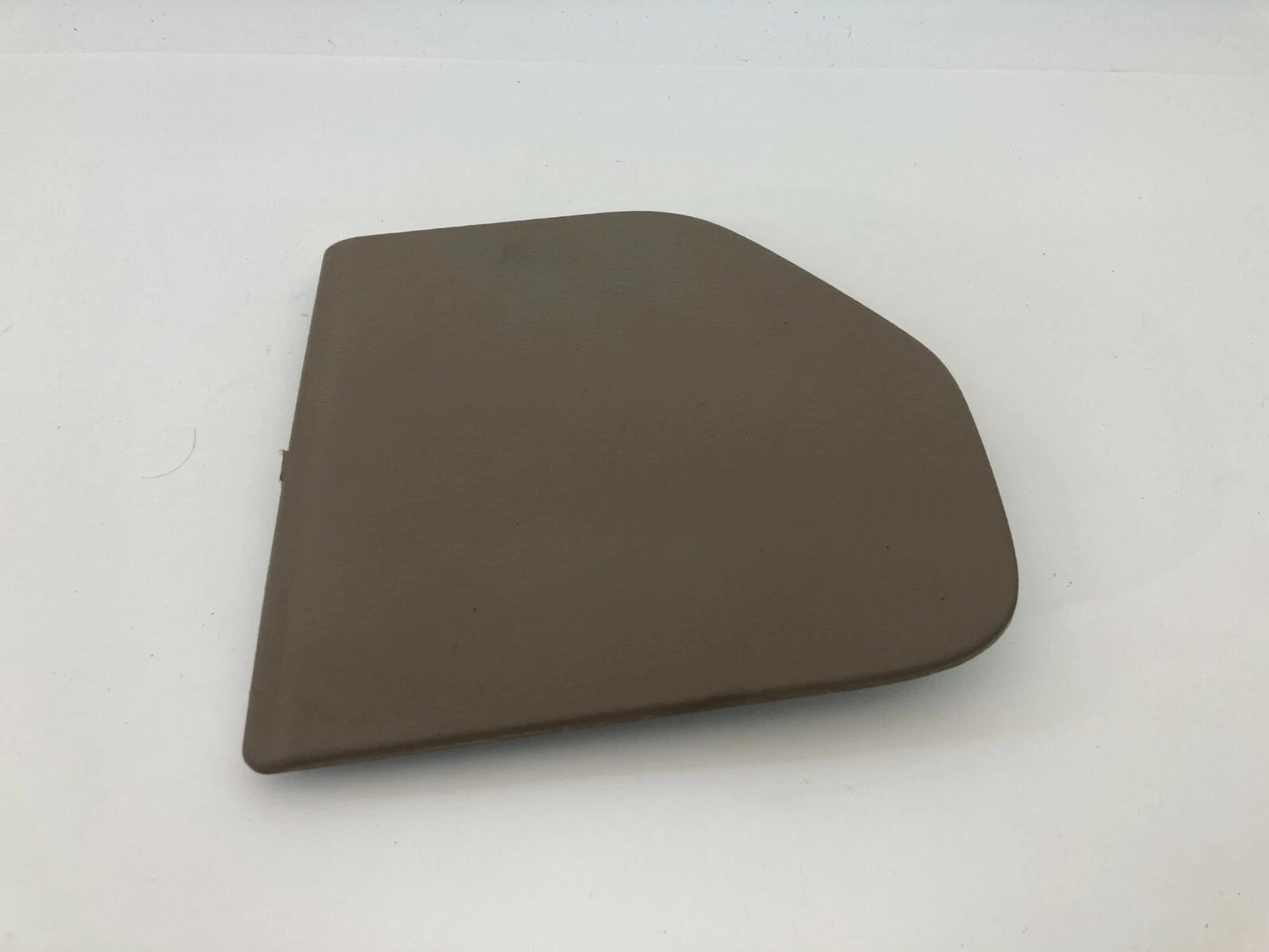 2003 2004 ISUZU ASCENDER FRONT RIGHT PASSENGER SIDE ACCESS COVER END PANEL TRIM