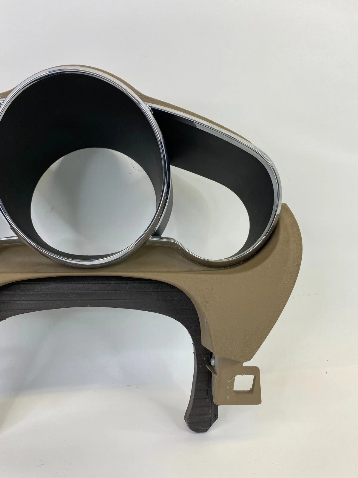 2008-2012 CHEVROLET MALIBU DASH INSTRUMENT SPEEDOMETER CLUSTER BEZEL TRIM OEM