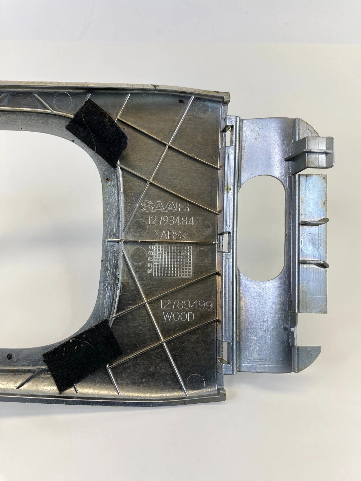 2004-2011 SAAB 9-3 CONVERTIBLE CENTER CONSOLE SHIFT SHIFTER BEZEL TRIM PANEL OEM