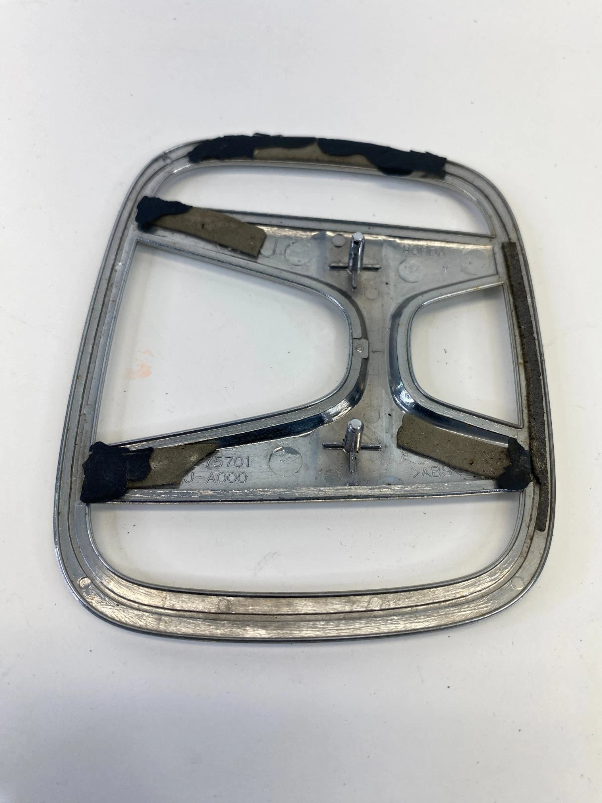 2005-2010 HONDA ODYSSEY REAR TRUNK LIFTGATE EMBLEM LOGO SYMBOL BADGE CHROME OEM