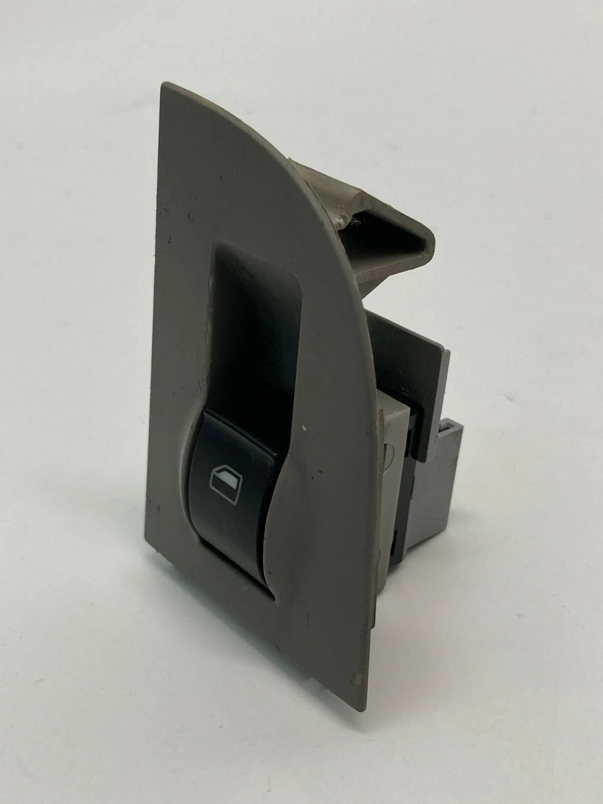 1998-2004 AUDI A6 REAR LEFT SIDE DOOR POWER WINDOW CONTROL SWITCH 4B0959855A OEM