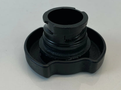 2005-2011 MERCURY MARINER 3.0L ENGINE OIL FILLER CAP LID TOP COVER SAE 5W-20 OEM