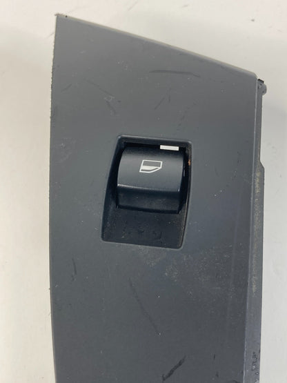 2006 2007 BMW 530xi Rear Right Door Power Window Switch w Bezel 6951965A OEM