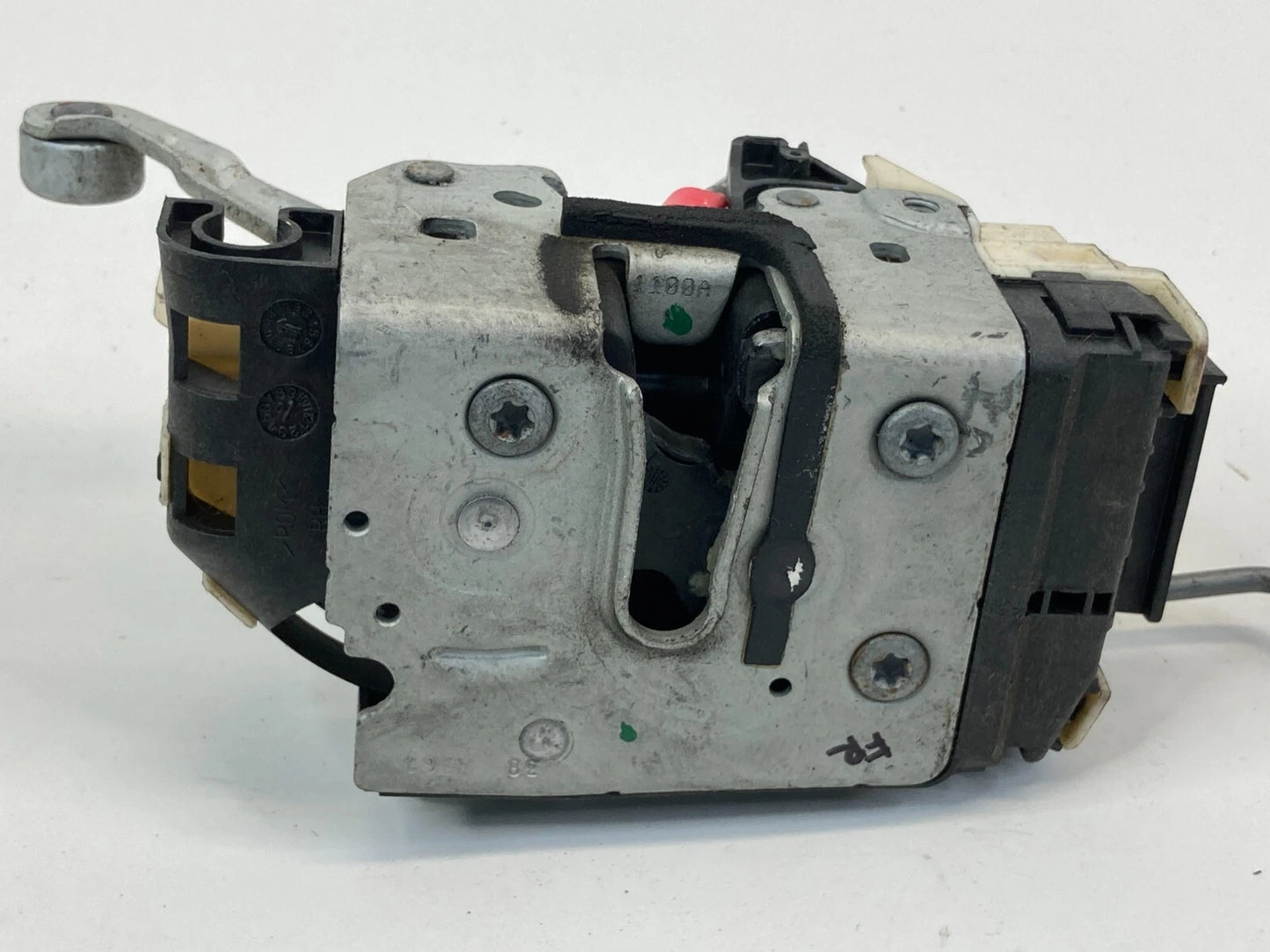 2007-2011 DODGE NITRO FRONT RIGHT DOOR LOCK LATCH RELEASE ACTUATOR ASSEMBLY OEM